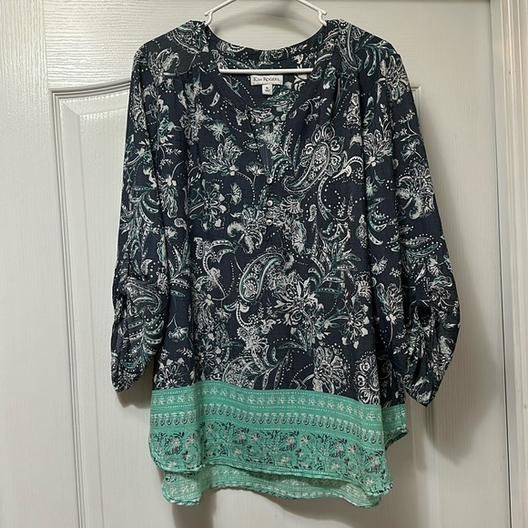 Paisley Women’s Top - Picture 1 of 4